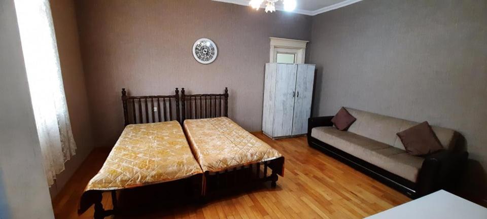 Iren Apartment Batumi Esterno foto